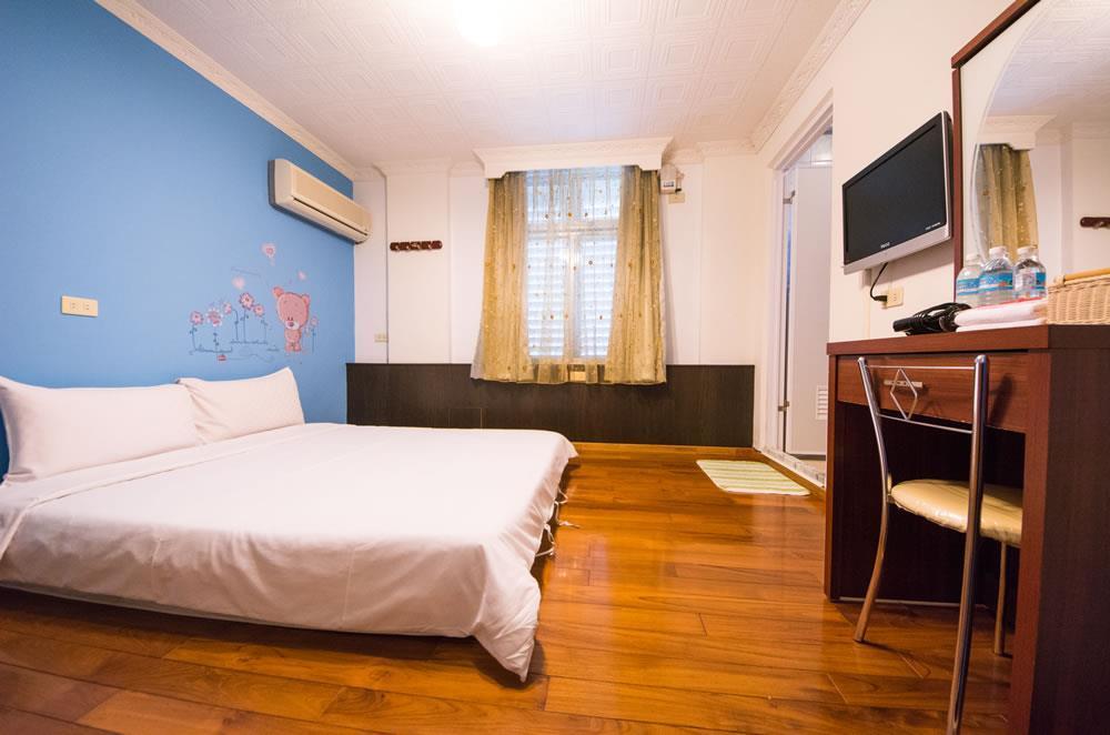 Dog House Bed and Breakfast T'ai-tung Exteriör bild